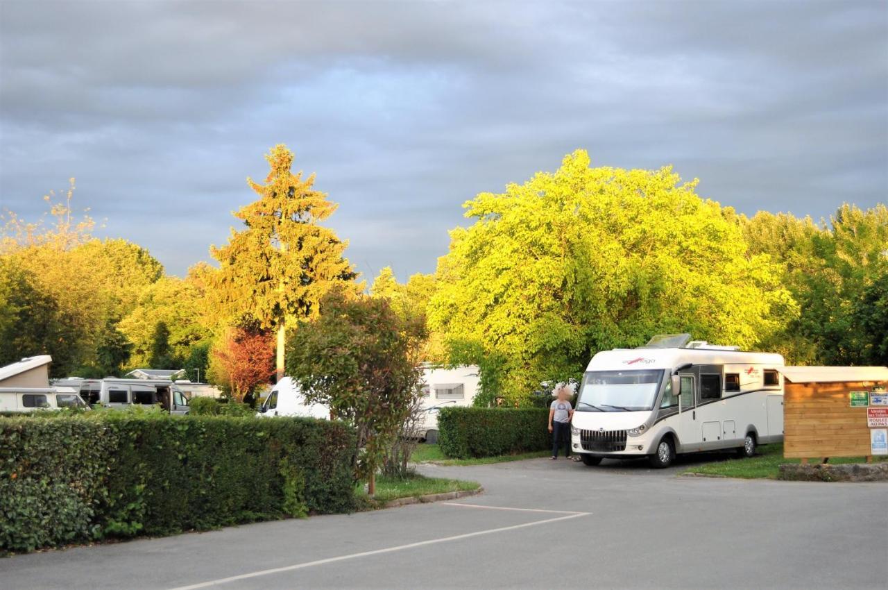 Camping Paris Beau Village Villiers-sur-Orge Exterior foto